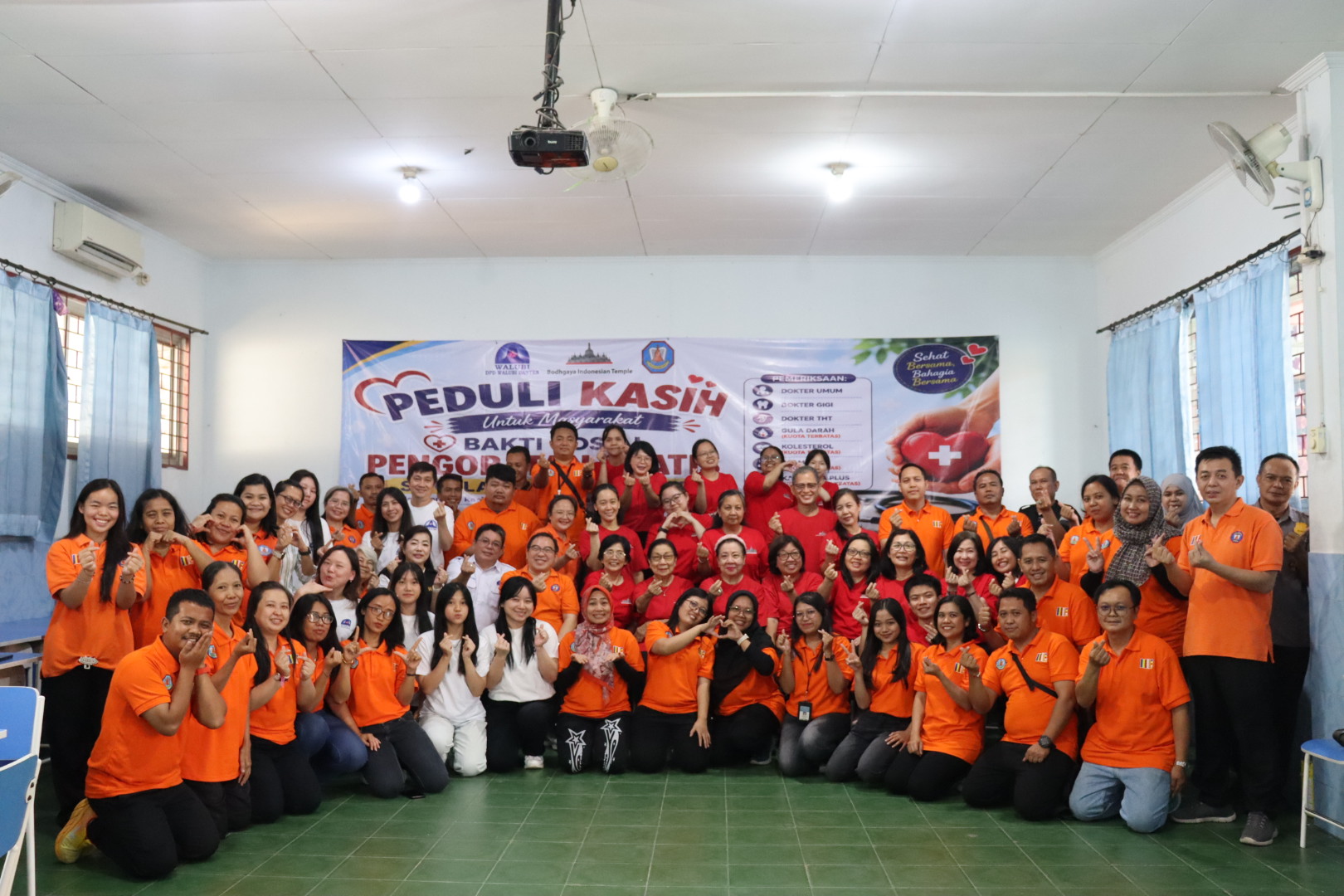 Bakti Sosial Pengobatan Gratis